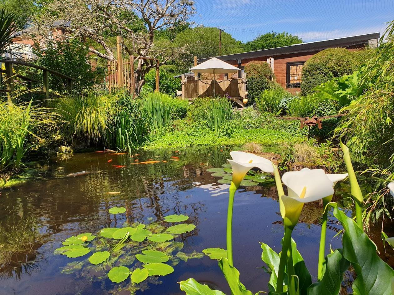 'Monktonmead Lodge' In Secluded Setting, With Private Indoor Pool. Ryde  Dış mekan fotoğraf